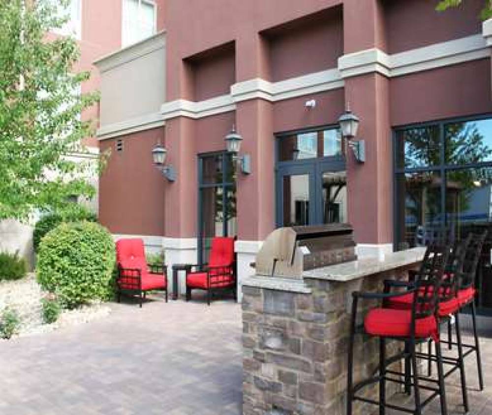 Homewood Suites By Hilton Bloomington 4