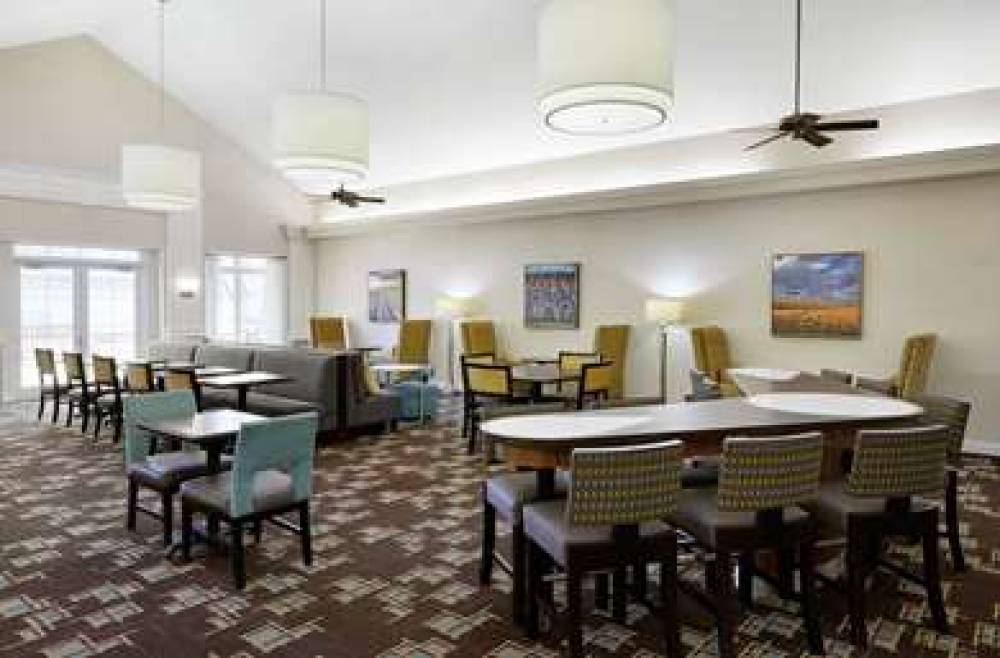 Homewood Suites By Hilton Champaign-Urbana 6