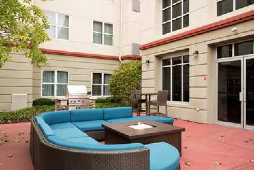 Homewood Suites By Hilton Columbus Airport 2