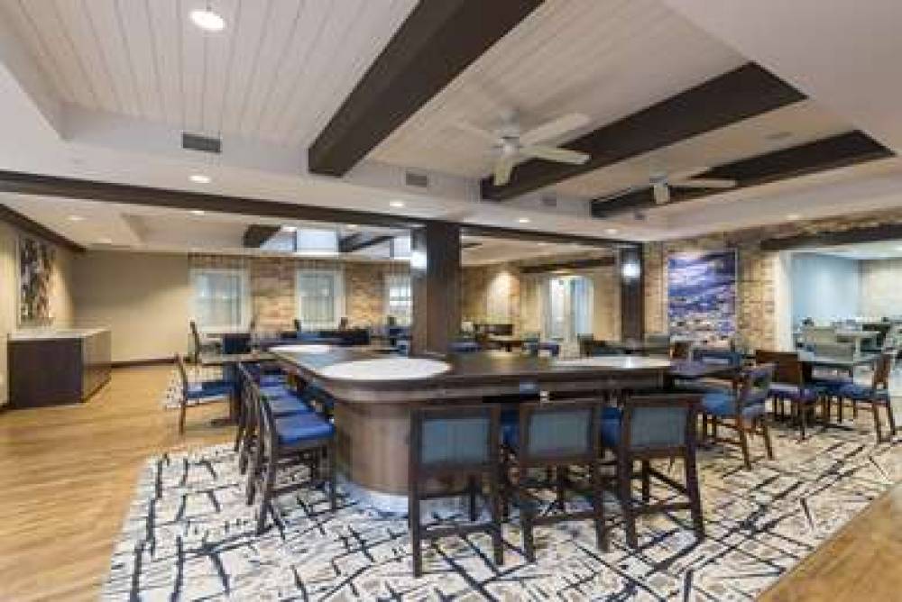 HOMEWOOD SUITES BY HILTON GRAND RAP 5