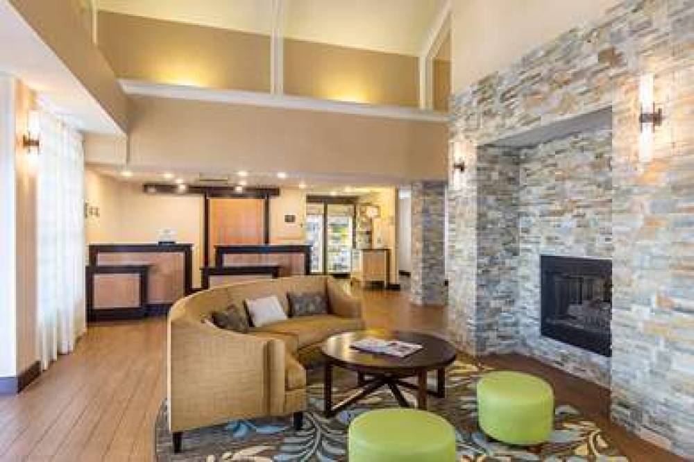 Homewood Suites By Hilton Grand Rapids 1