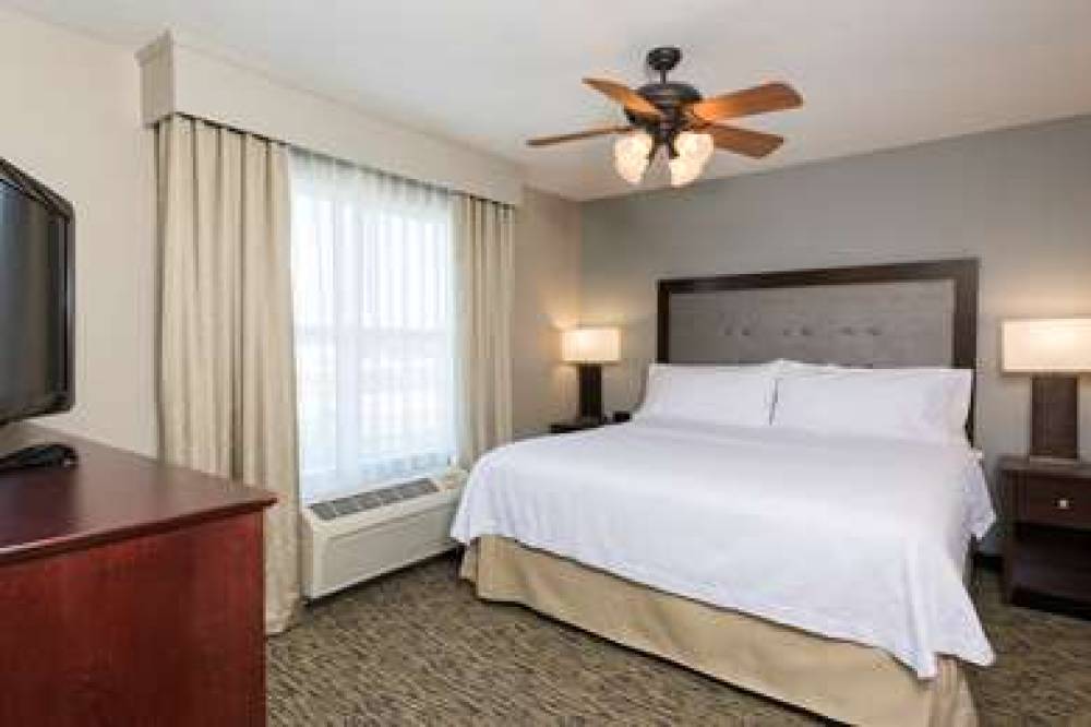 Homewood Suites By Hilton Indianapolis Northwest 10