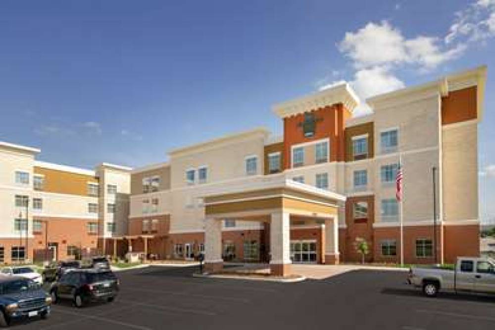 Homewood Suites By Hilton Kansas City Speedway, KS 1