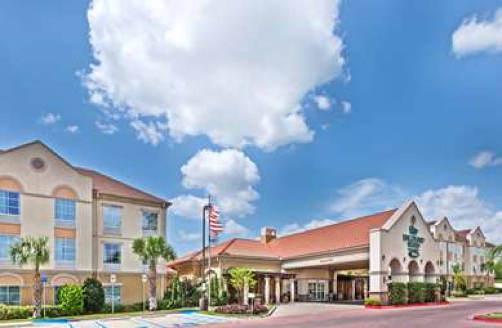 Homewood Suites By Hilton Laredo At Mall Del Norte 1