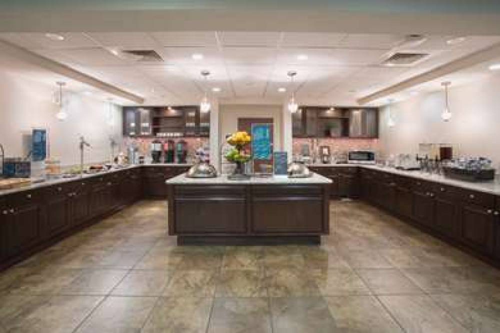 Homewood Suites By Hilton Phoenix-Avondale 9