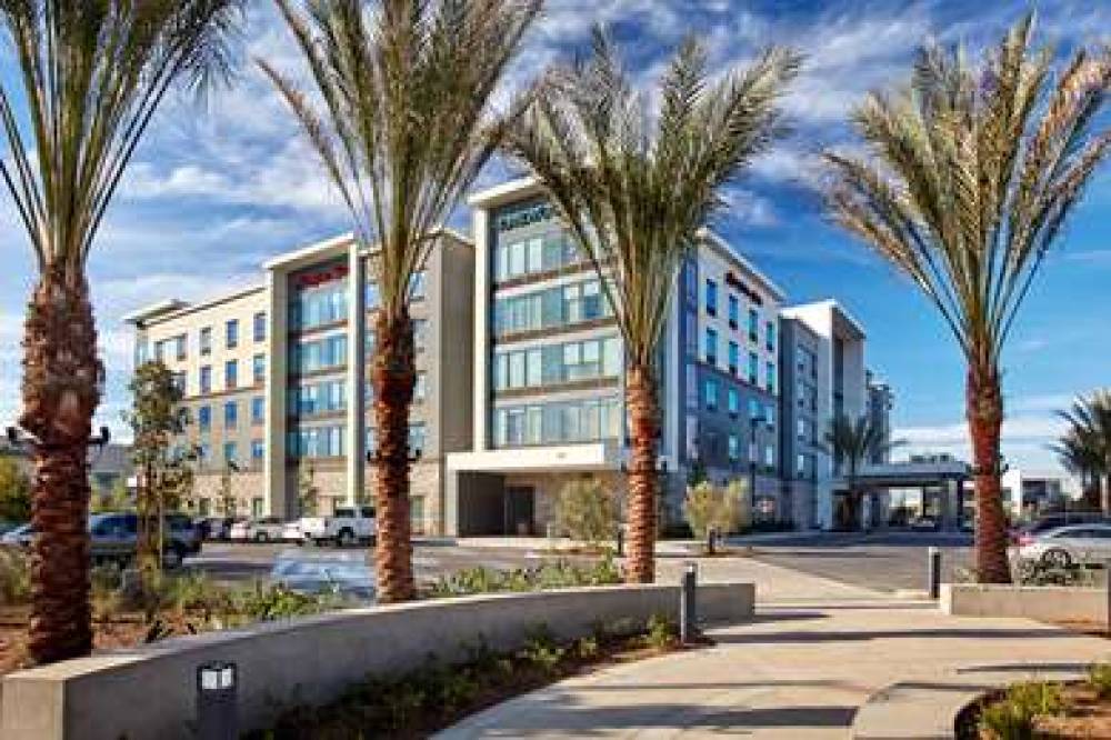 HOMEWOOD SUITES LONG BEACH AIRPORT 1