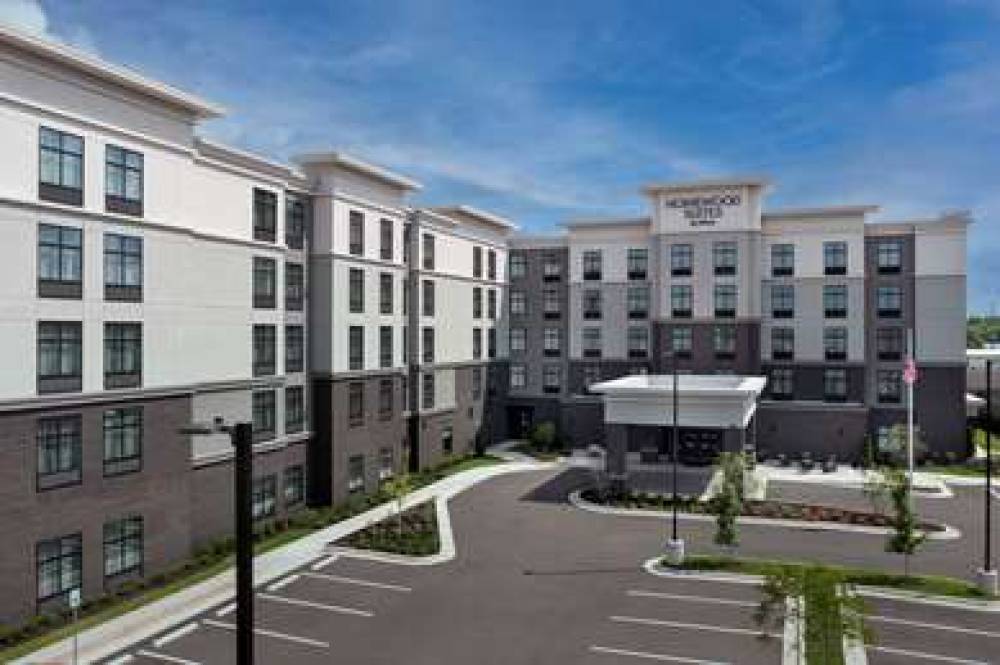 HOMEWOOD SUITES LOUISVILLE AIRPORT 5