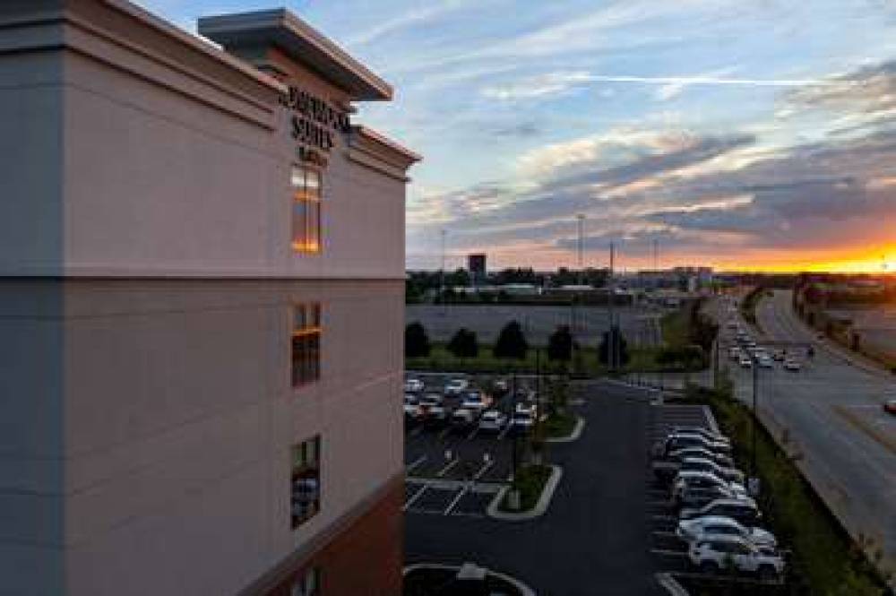 HOMEWOOD SUITES LOUISVILLE AIRPORT 3