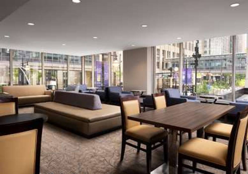 HOMEWOOD SUITES MAG MILE DWTWN CHI 6