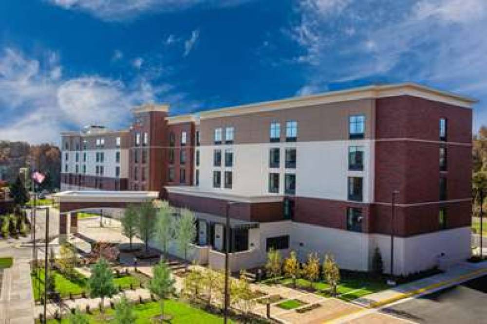 HOMEWOOD SUITES RESTON 5