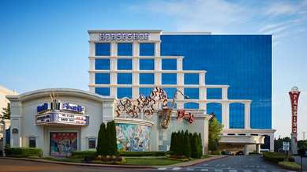 HORSESHOE TUNICA 8