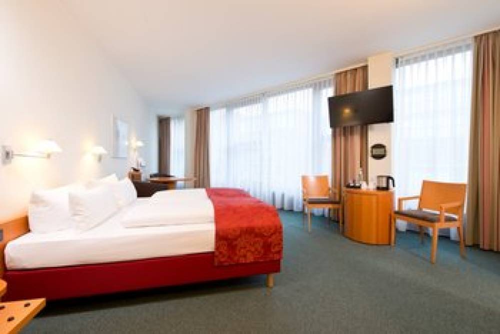 HOTEL AM BORSIGTURM 6