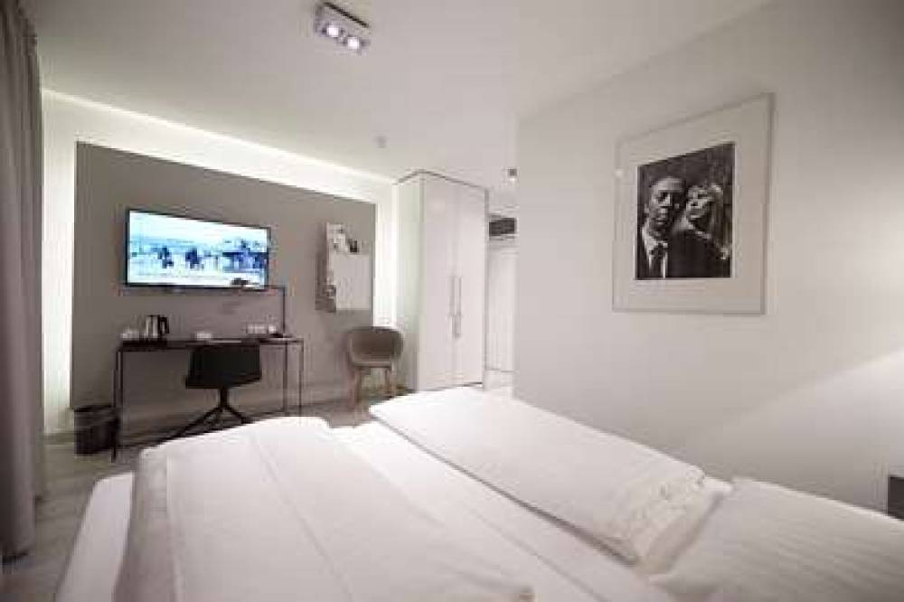 Hotel Amadeus 7