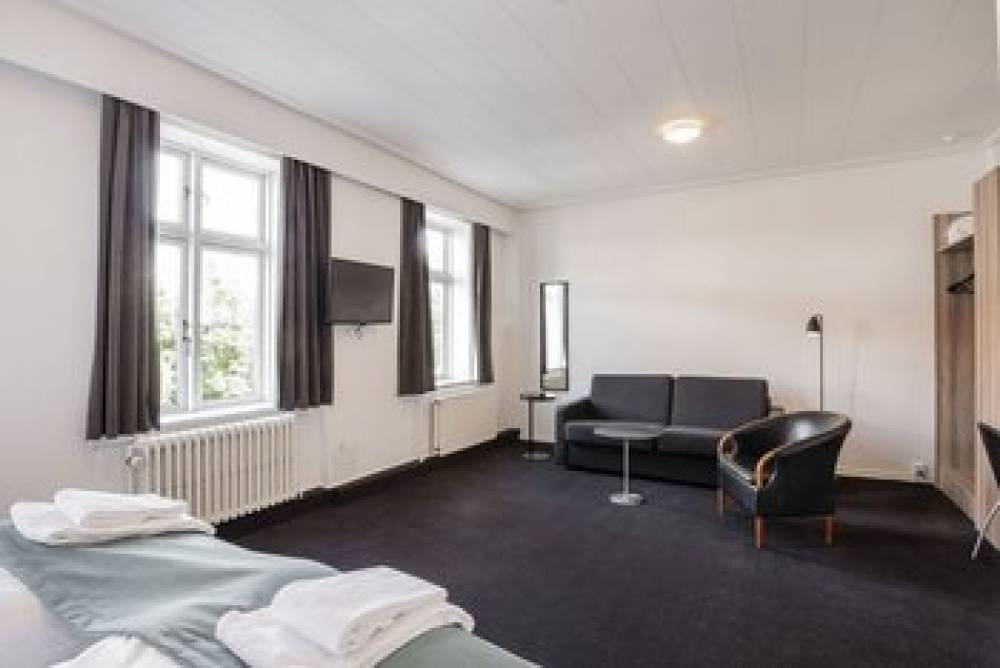 HOTEL ANSGAR 10