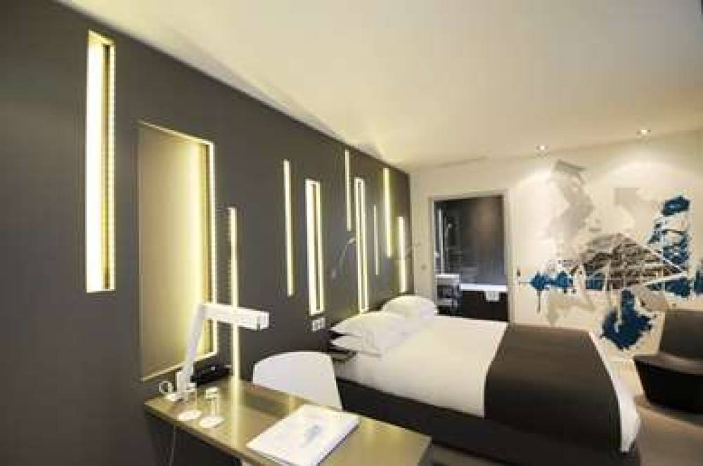 HOTEL ARC DE TRIOMPHE ETOILE 10