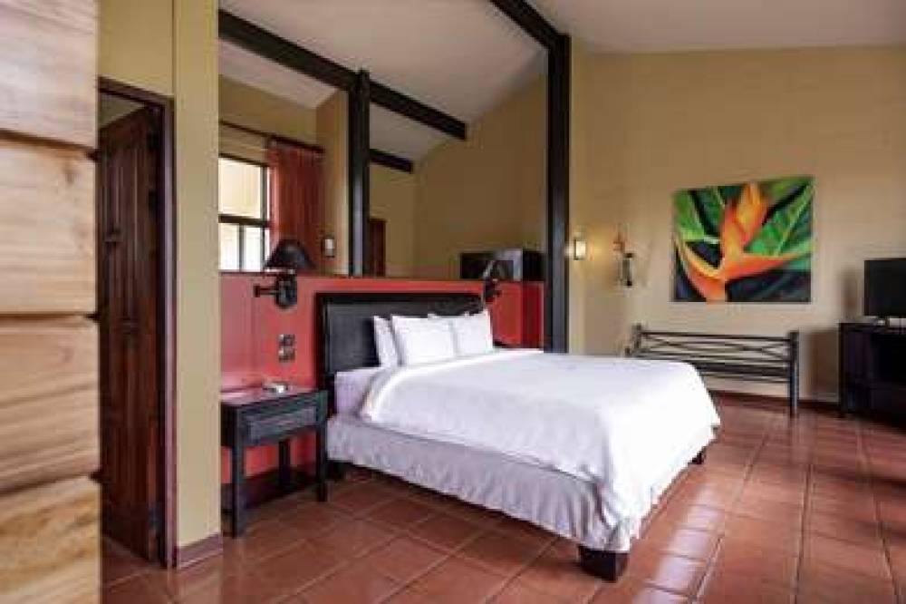 HOTEL ARENAL KIORO SUITES 8