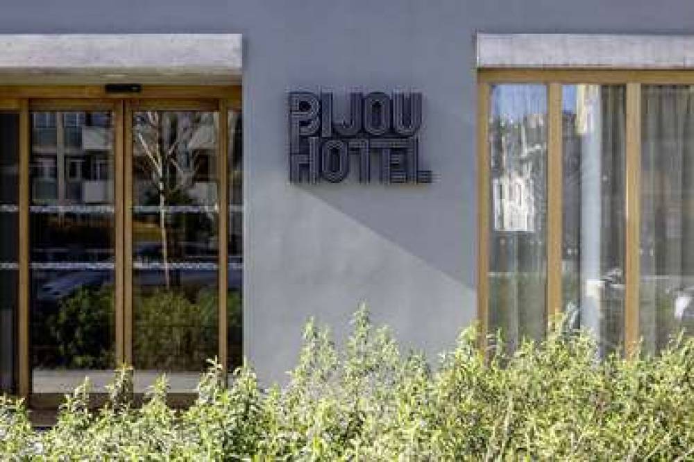 HOTEL BIJOU 1