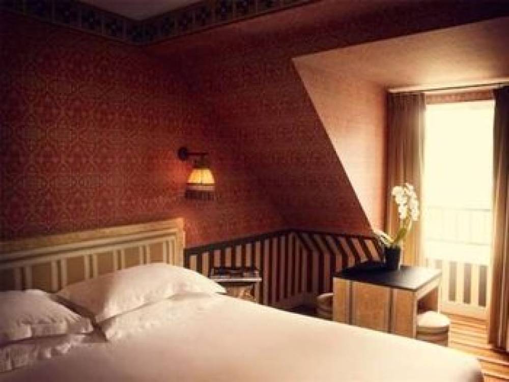 HOTEL BOURG TIBOURG 9