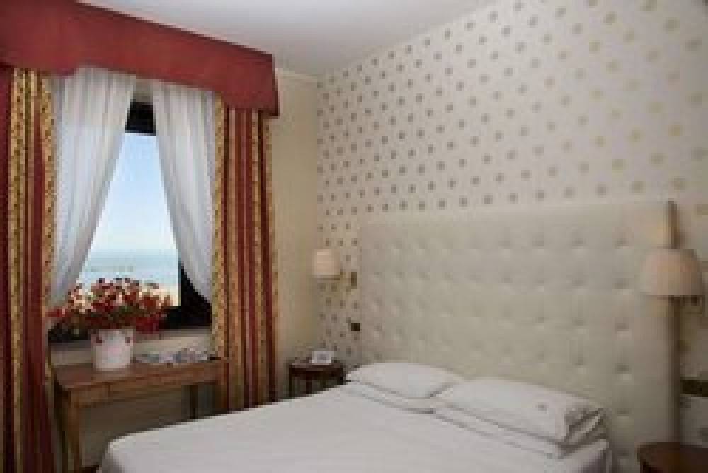 HOTEL CARLTON PESCARA 7