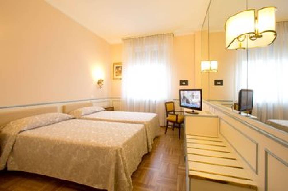 HOTEL CONTINENTAL - TREVISO 5