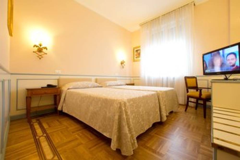 HOTEL CONTINENTAL - TREVISO 10