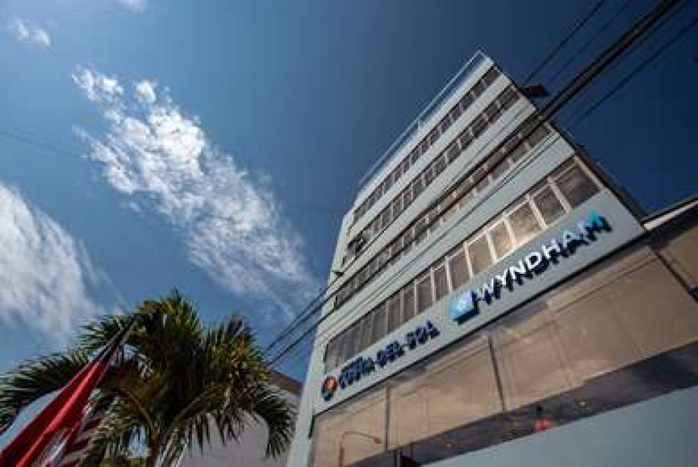 HOTEL COSTA DEL SOL RAMADA CHICLAYO 1