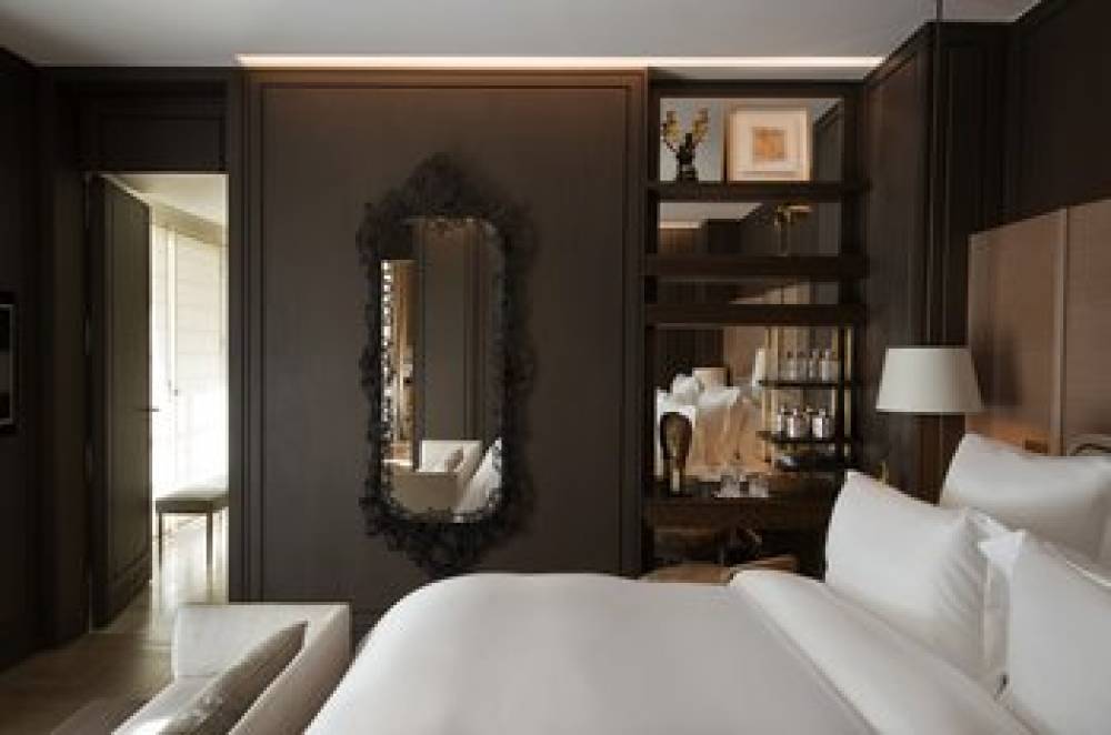 HOTEL DE CRILLON ROSEWOOD 10