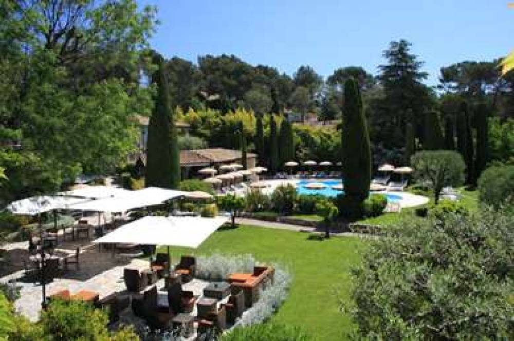 HOTEL DE MOUGINS 1