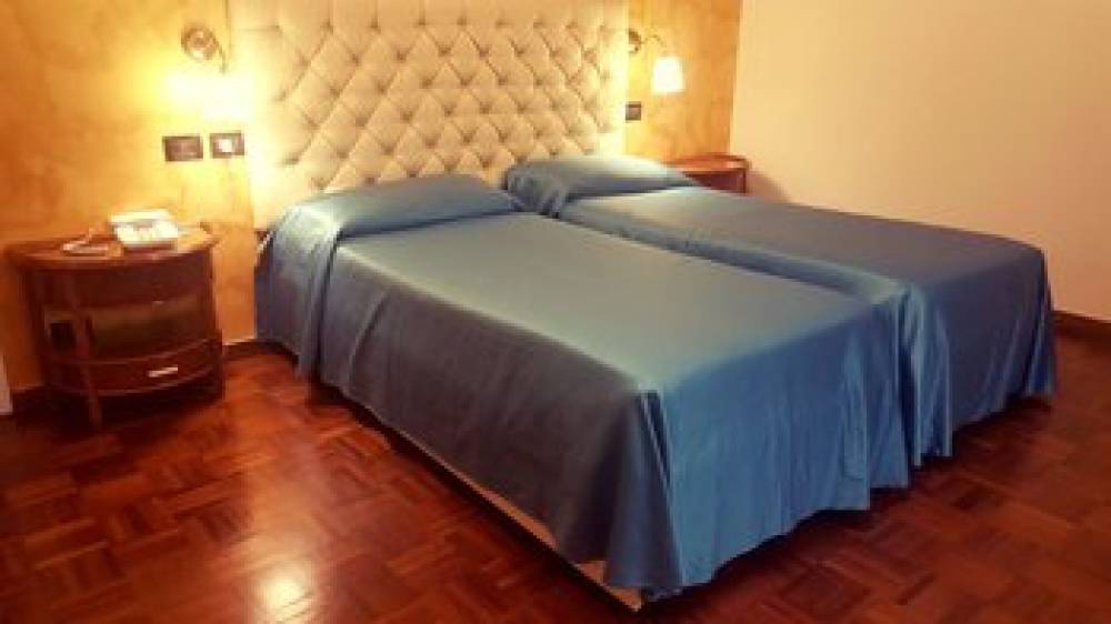 HOTEL DELL ORTO - CHIAVARI 8