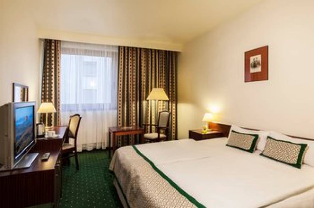 Hotel Hungaria City Center 6