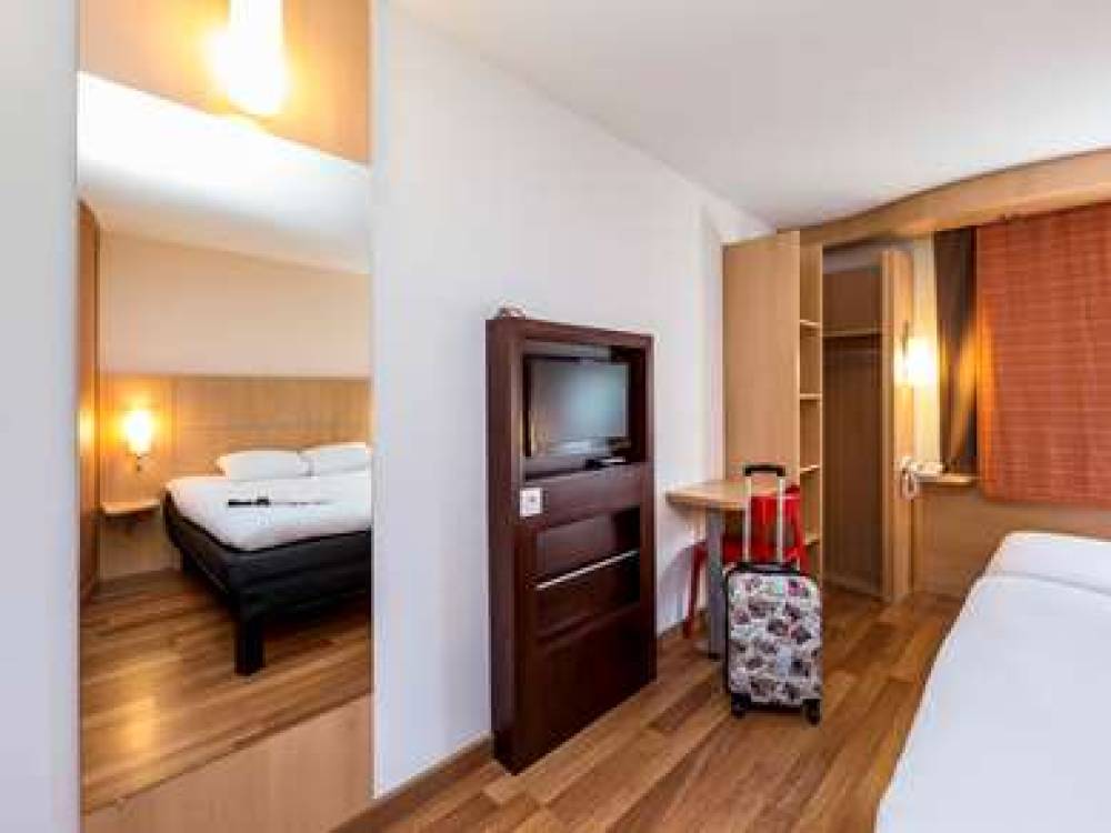 HOTEL IBIS SISTERON 10