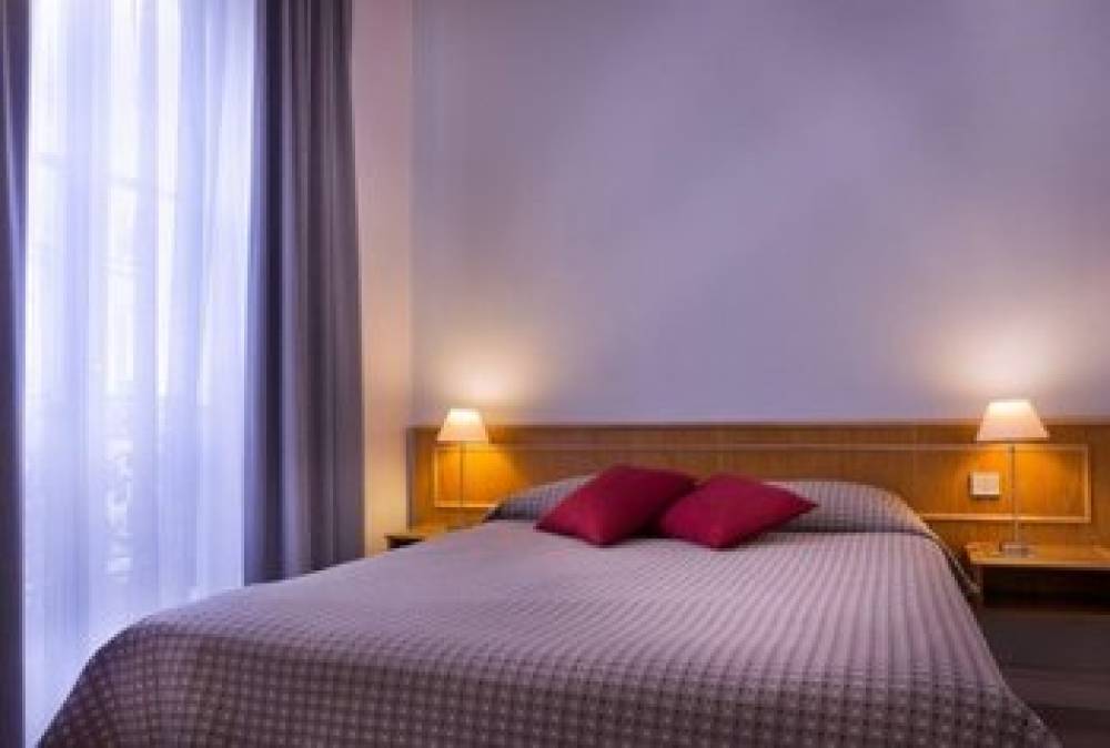 Hotel Le Compostelle Le Marais 7