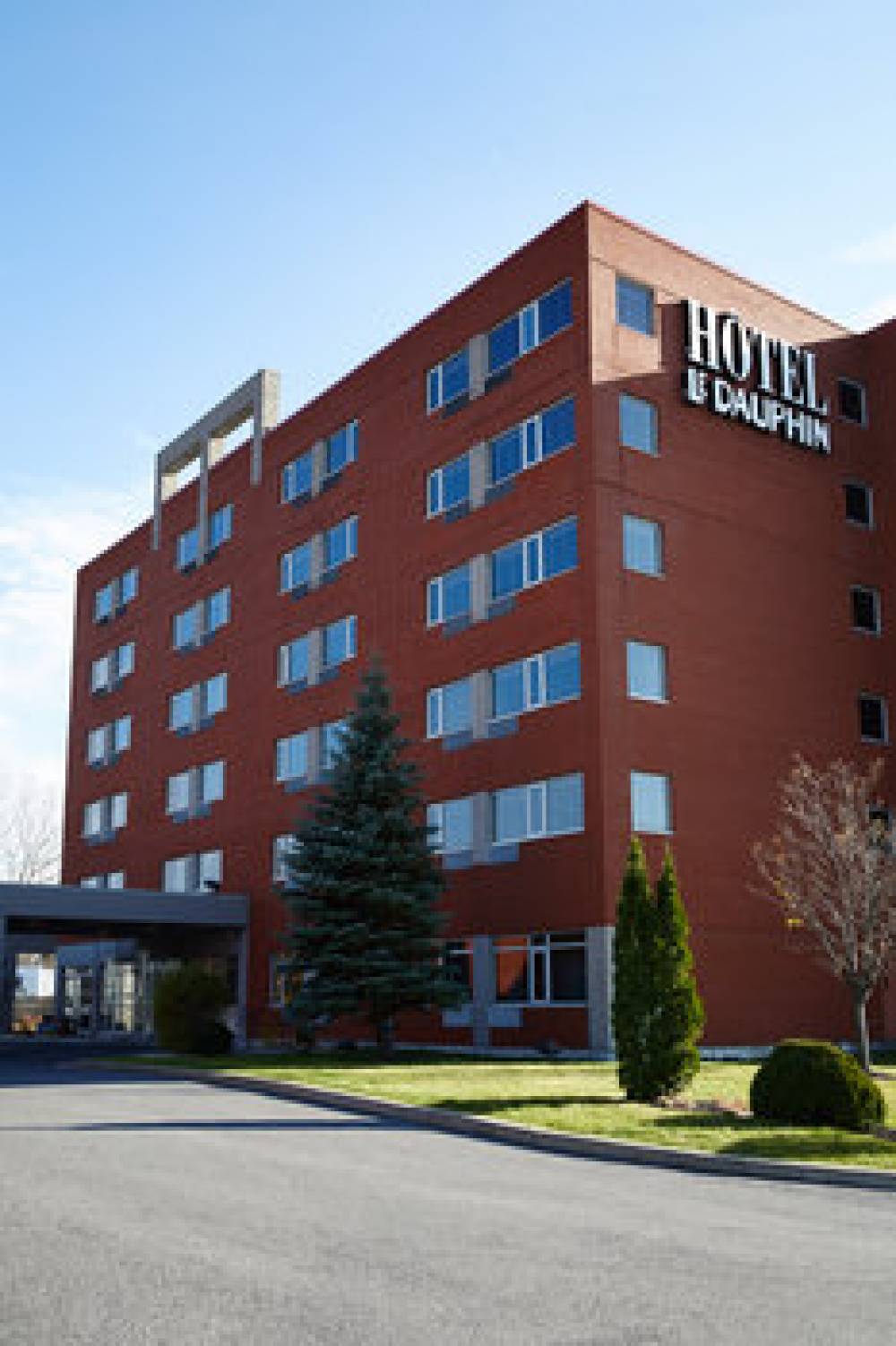 Hotel Le Dauphin Longueuil