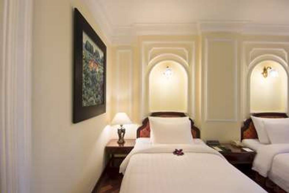 Hotel Majestic Saigon 8