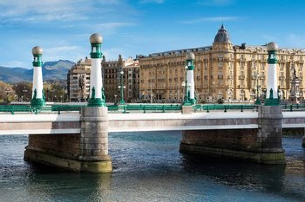 Hotel Maria Cristina A Luxury Collection Hotel San Sebastian 2