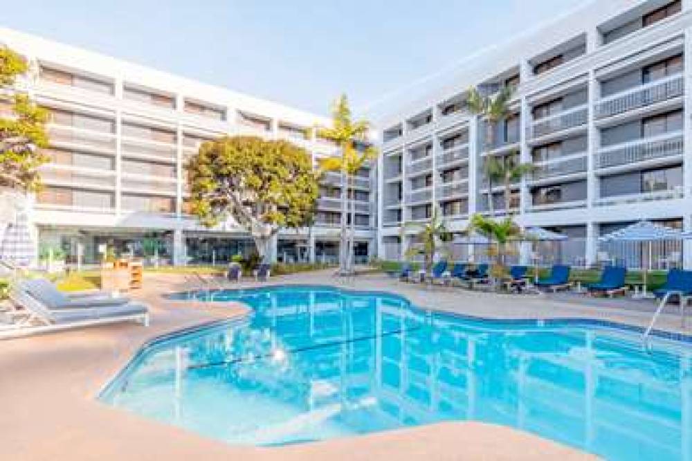 Hotel MDR Marina Del Rey - A DoubleTree By Hilton 8