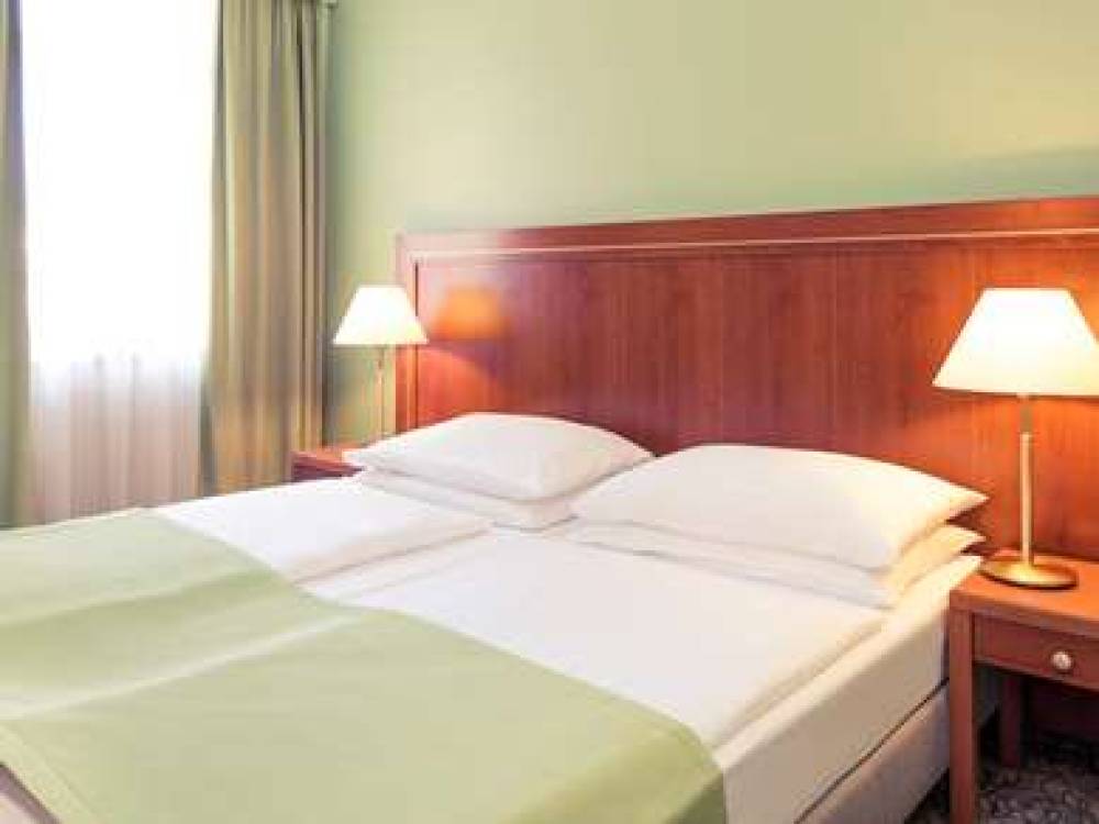 Hotel Mercure Wien Westbahnhof 10