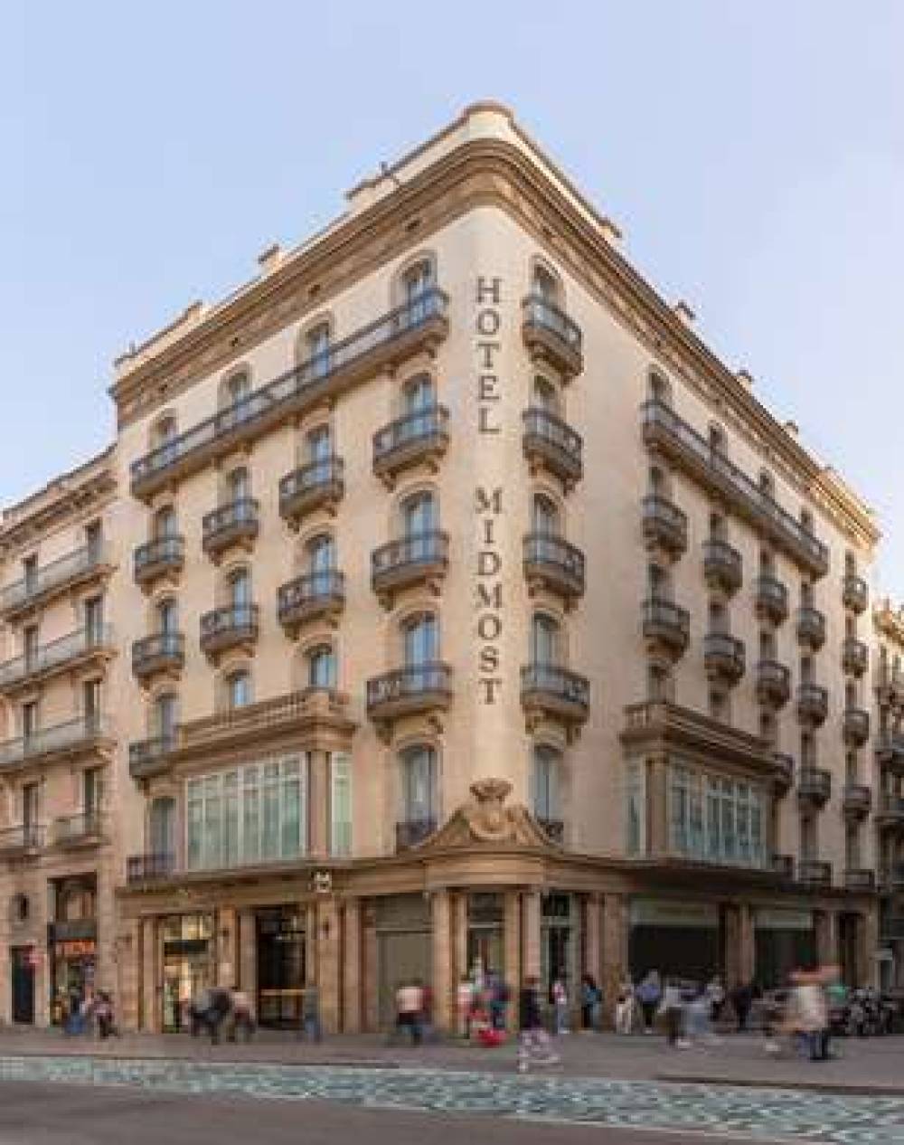 HOTEL MIDMOST BARCELONA 4