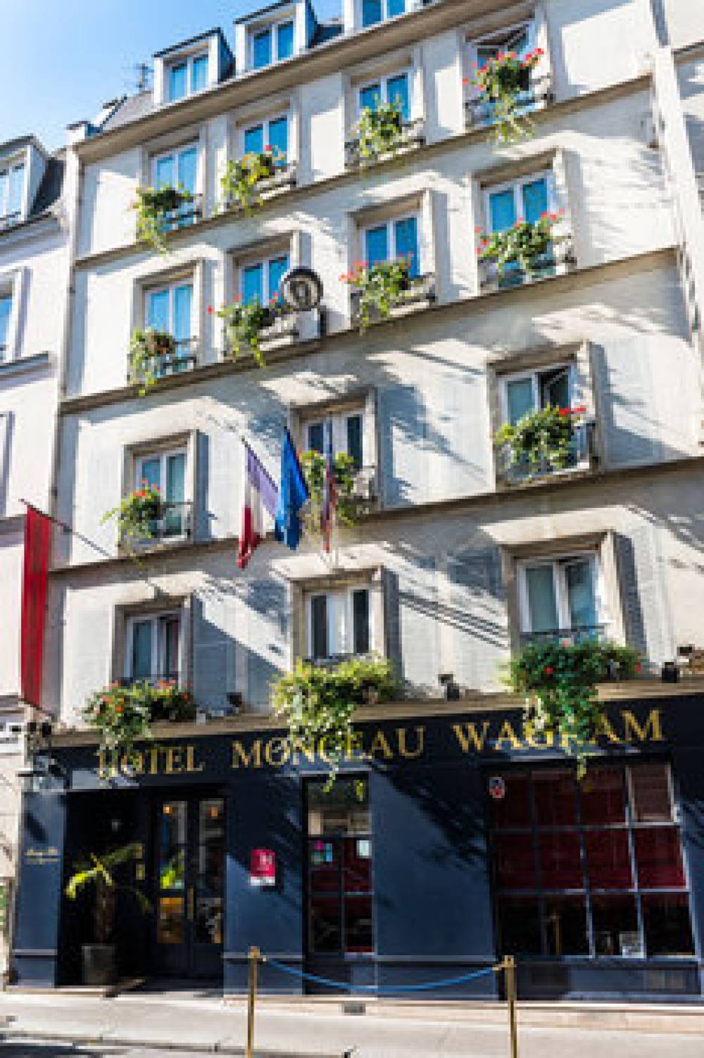 HOTEL MONCEAU WAGRAM 1