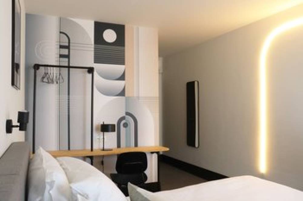 HOTEL NATIONAL ANTWERP 9