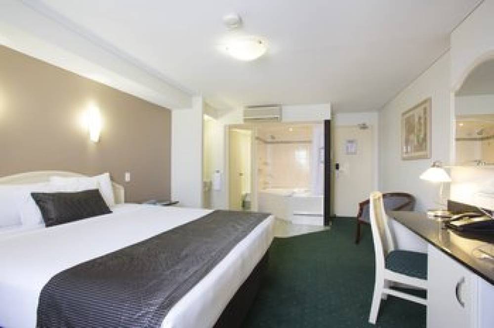 HOTEL NORTHBRIDGE 4