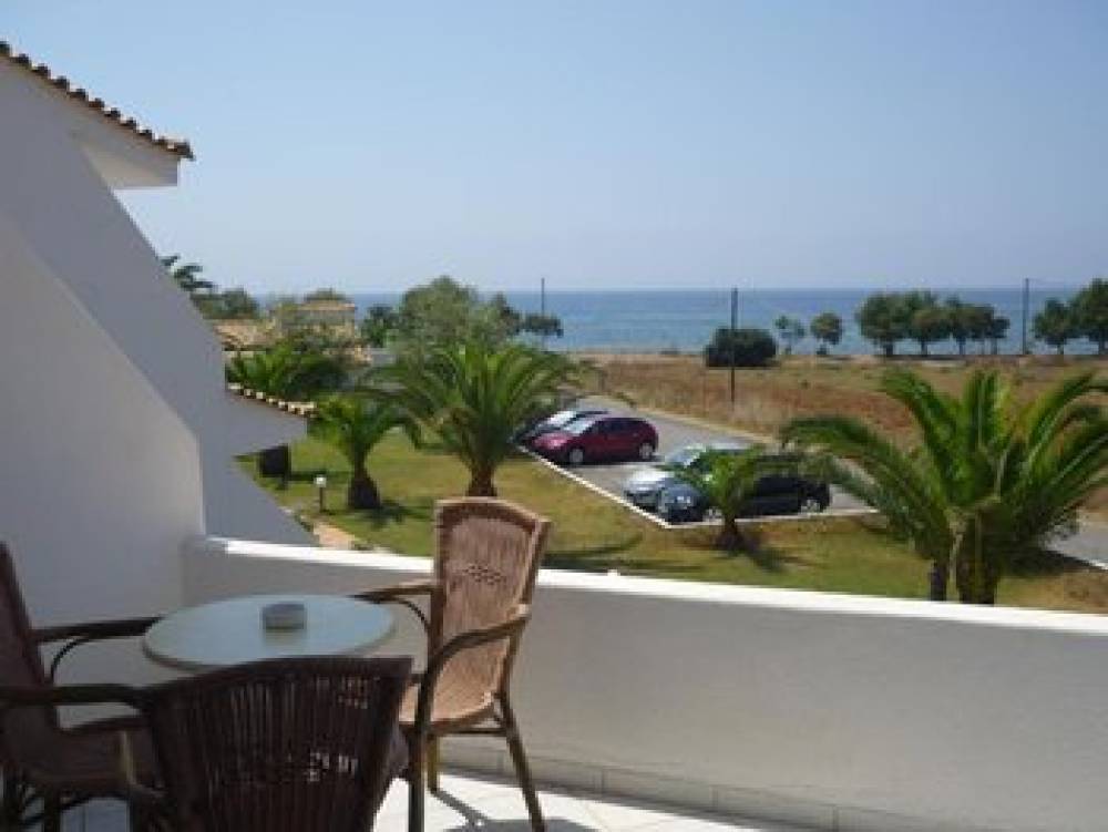 HOTEL OASIS - KYPARISSIA 10