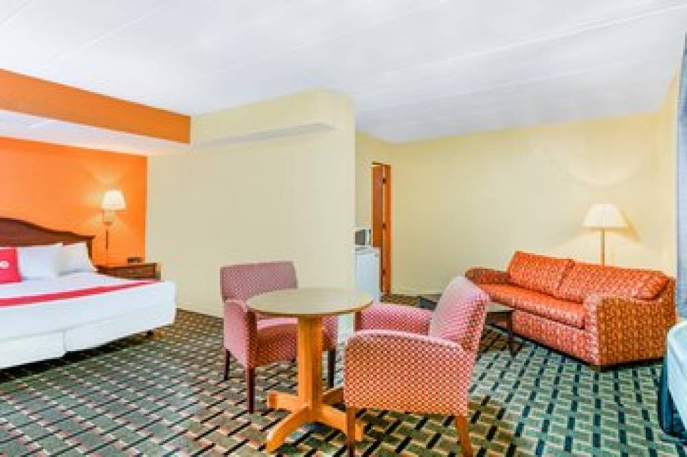 HOTEL PEORIA IL I 7 6