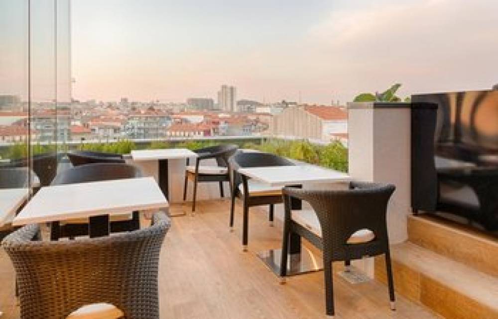 HOTEL PREMIUM PORTO DOWNTOWN 9