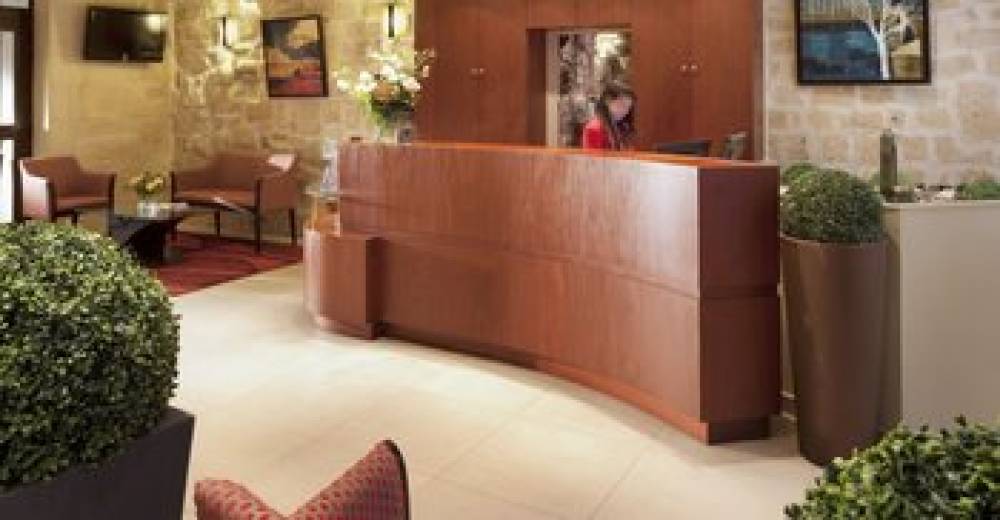 HOTEL SAINT HONORE 2