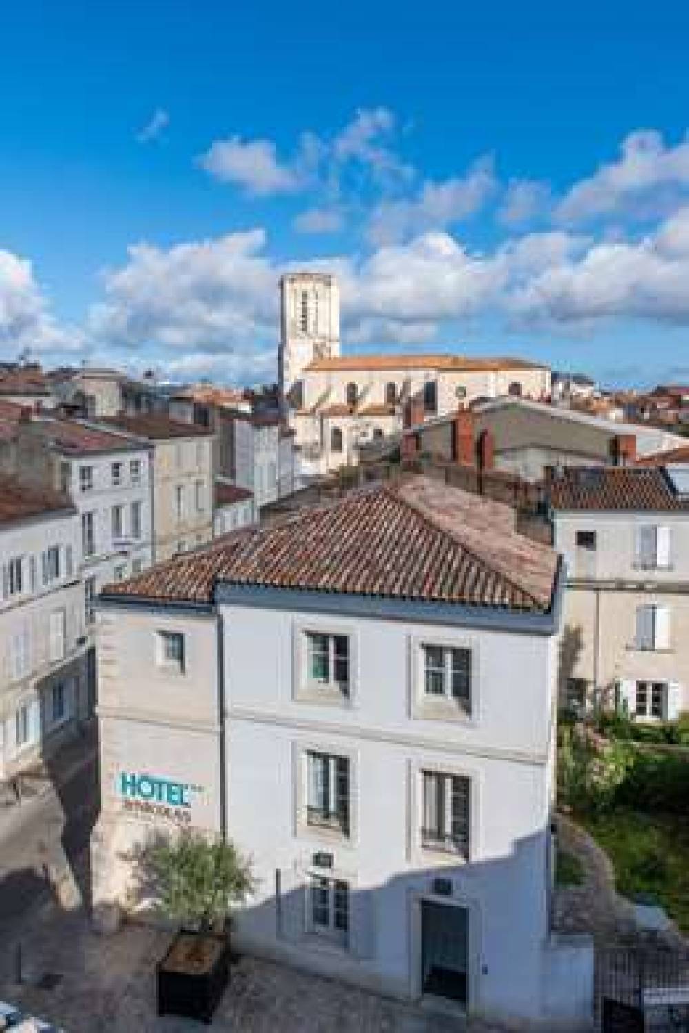 HOTEL SAINT NICOLAS LA ROCHELLE 8