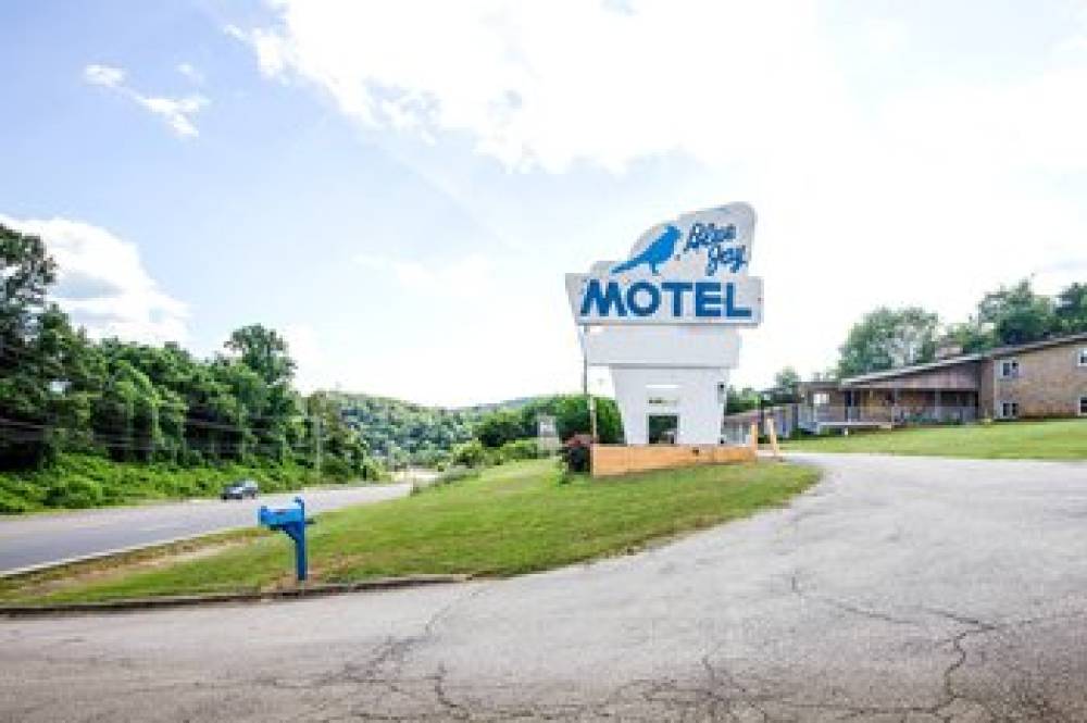 HOTEL SALEM-ROANOKE I-81 1