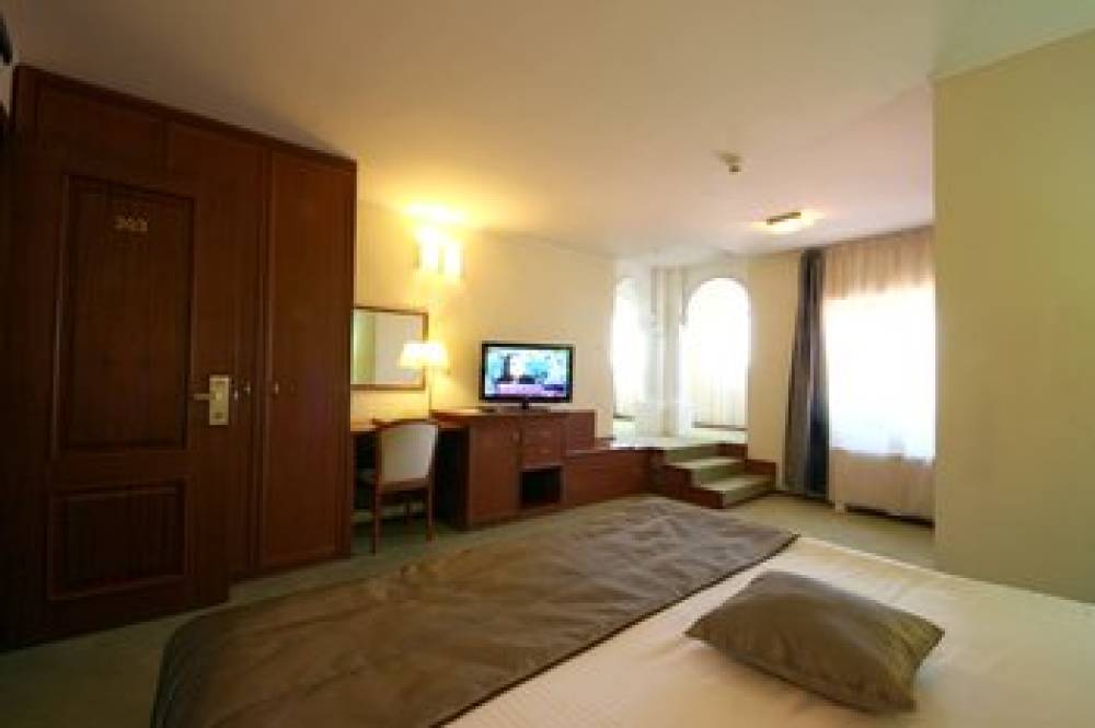 HOTEL SAVOY TIMISOARA 9