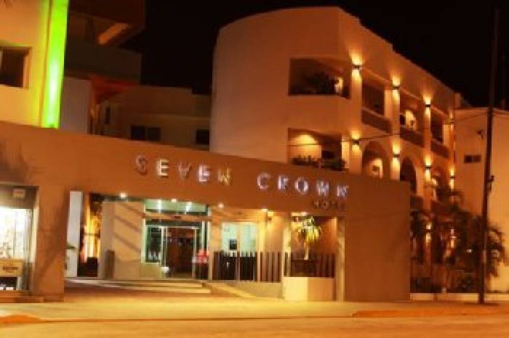 Hotel Seven Crown Express And Suite