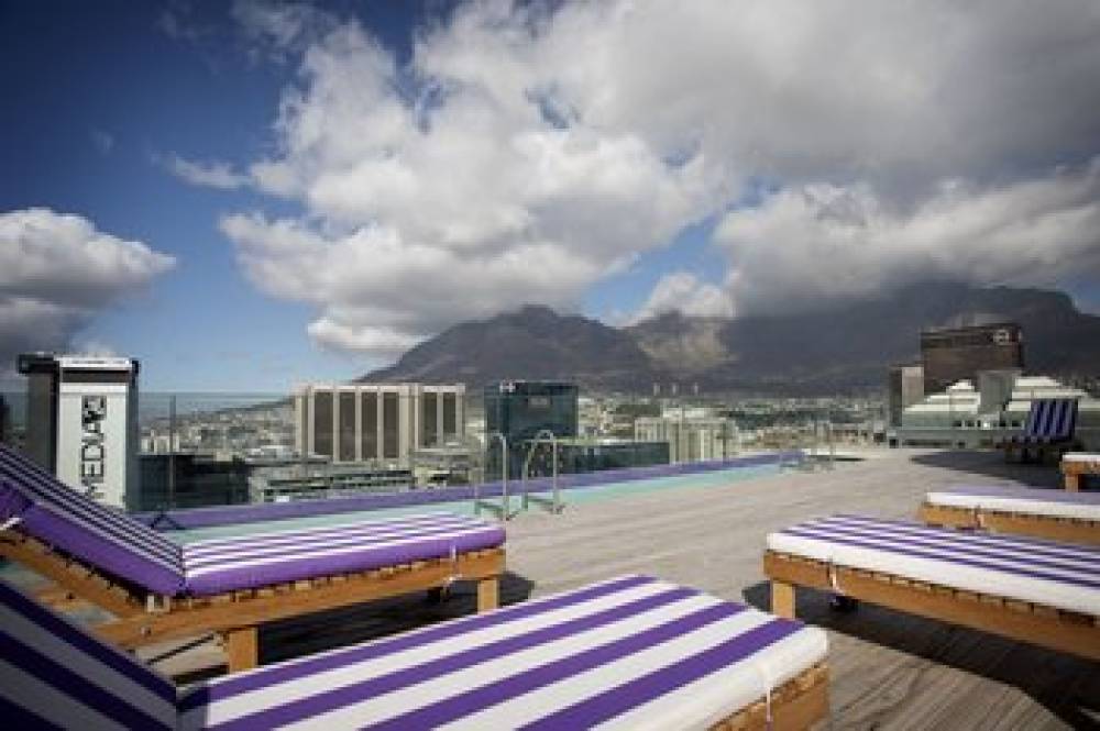 Hotel Sky Cape Town